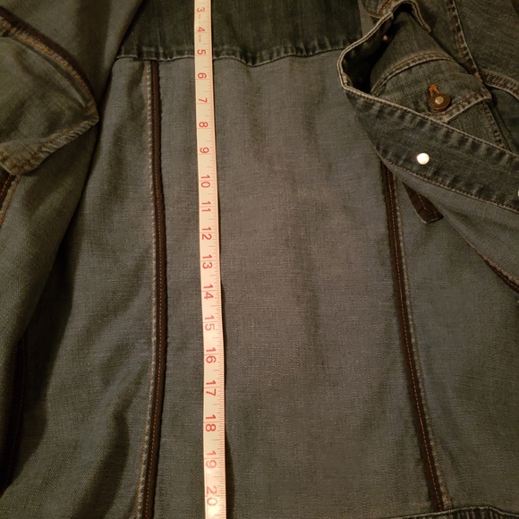 Jean Jacket - Picture 4 of 6